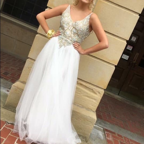 Coya Collection: White And Gold Prom Dress - Picture 2 of 4